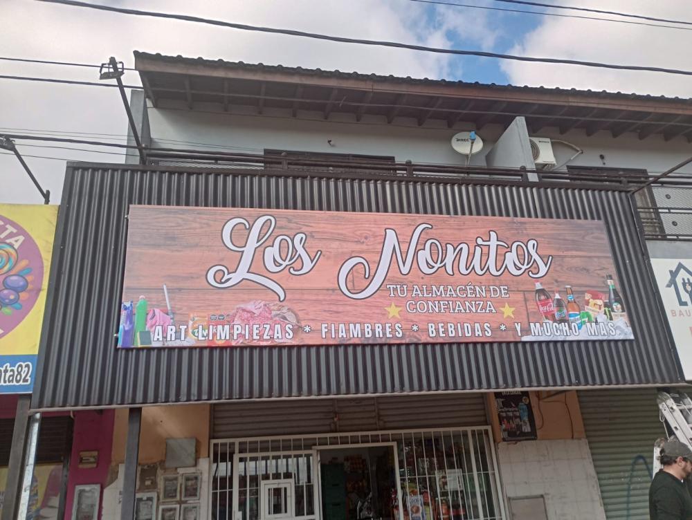 Lona de 450 x 120 cm carteleria !!